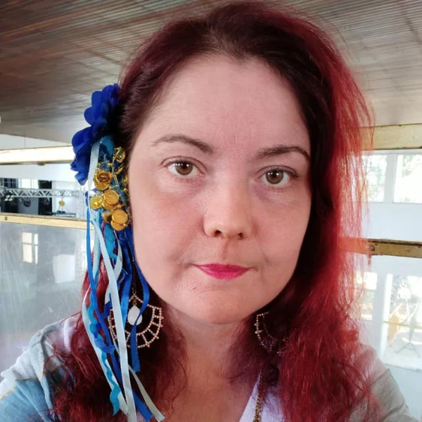 Aline Pinheiro